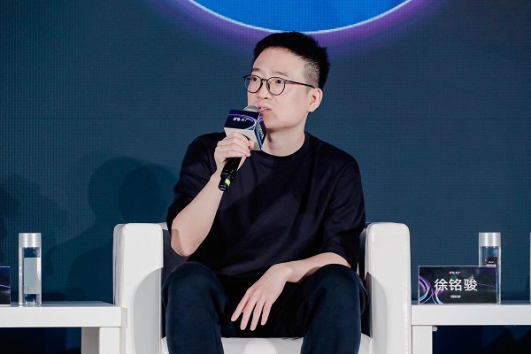 凯发科技：2024“光创大会”：AI浪潮袭来变还是不变？(图8)