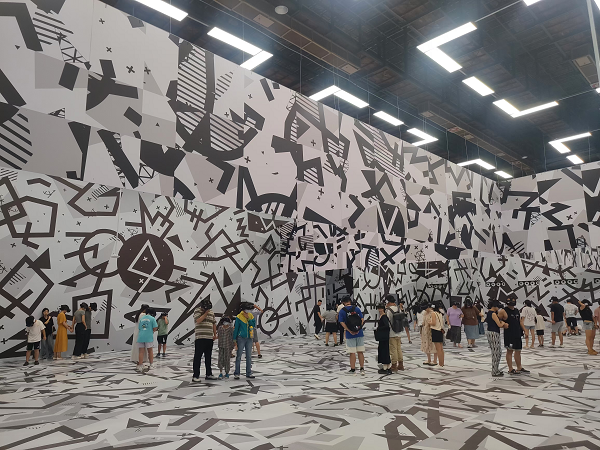VR大空间活动展览﹑VR大空间合作找深圳领潮公司！