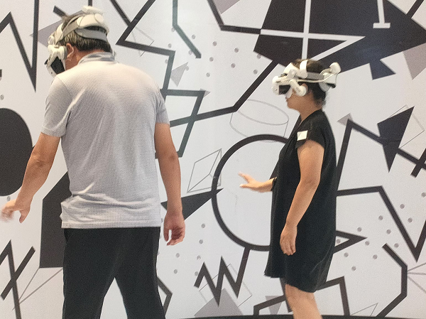 VR大空间活动展览﹑VR大空间合作找深圳领潮公司！(图2)