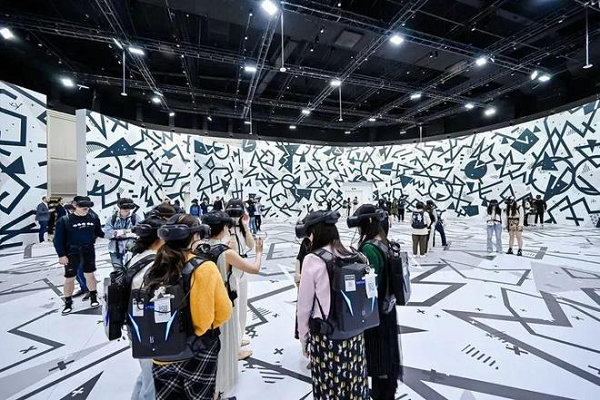 VR大空间活动展览﹑VR大空间合作找深圳领潮公司！(图6)