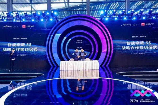 K8·凯发：太惨烈！前魅族科技副总裁预言百镜大战：只有少数厂商能赚到钱(图6)