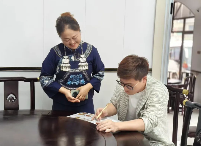 “研学游”让村民端稳“金饭碗”——平塘“研学+”绘就乡村振兴新图景(图4)