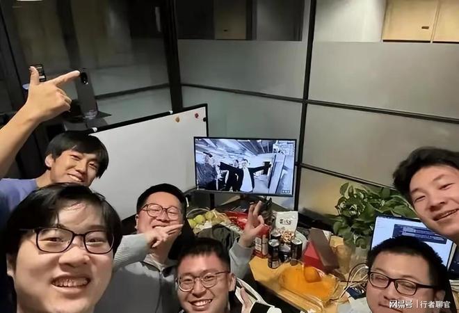 央视夸完就翻车！AI公司解散员工与中国切割带核心技术迁到国外(图4)