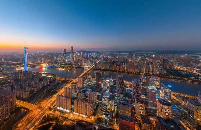 ⏳启幕保利天奕售楼处发布：敬献时代地标级奢邸(图22)