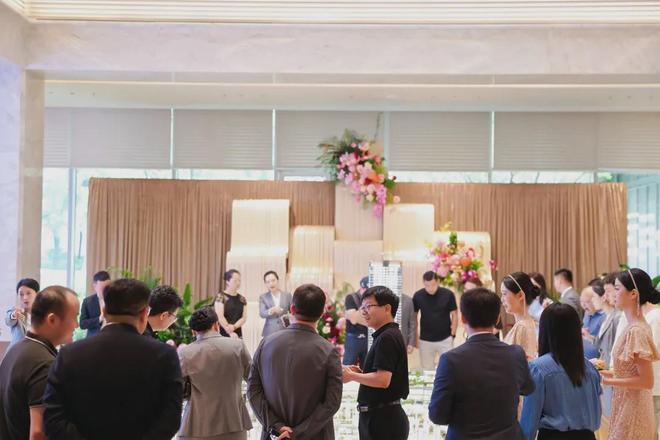 凯发国际首页：⚡聚焦｜卓越缦悦售楼处发布：品质定义人居新高度！(图9)