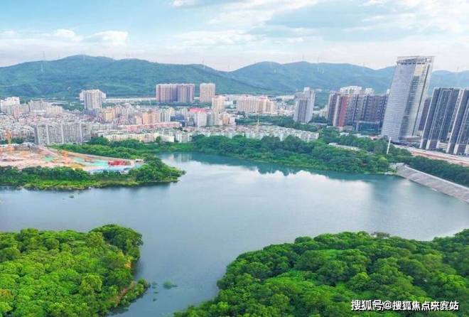 ✍☑旗舰中建鹏宸云筑售楼处发布：汲取经典铸非凡格局(图4)
