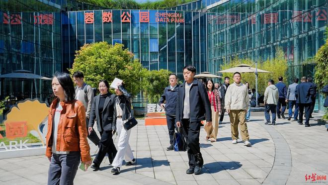 K8·凯发科技：13年！一场会与一座城共启未来新纪元(图3)